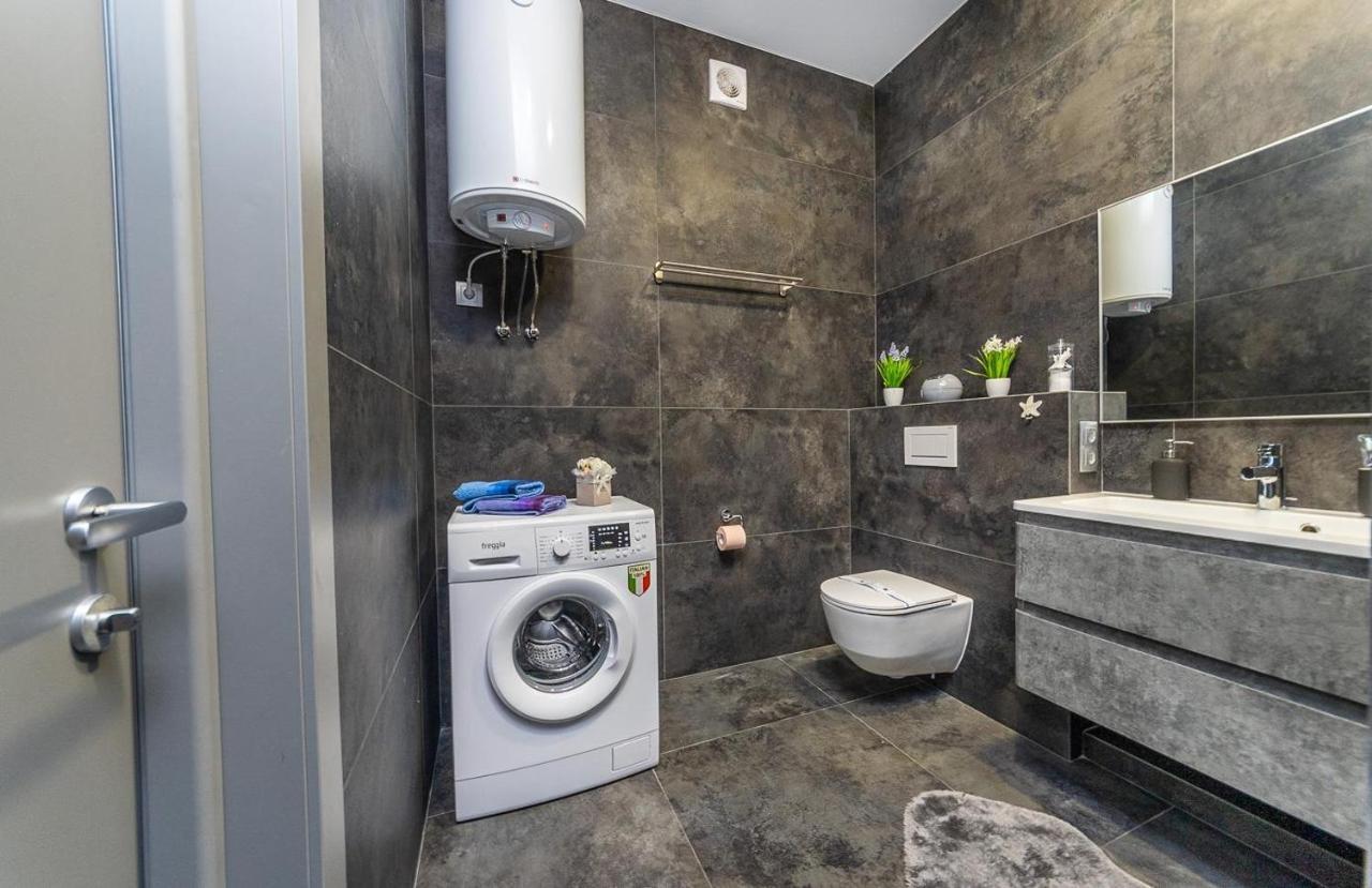 Luxury Apartments Smartplaza Obolon Metro Minskai Κίεβο Εξωτερικό φωτογραφία