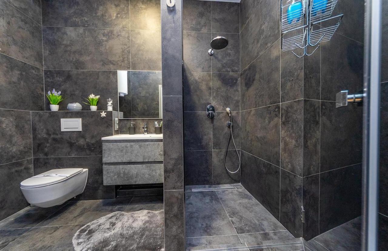 Luxury Apartments Smartplaza Obolon Metro Minskai Κίεβο Εξωτερικό φωτογραφία